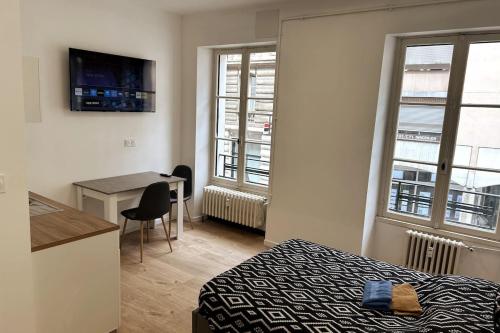 Studio lumineux hypercentre - Location saisonnière - Chambéry