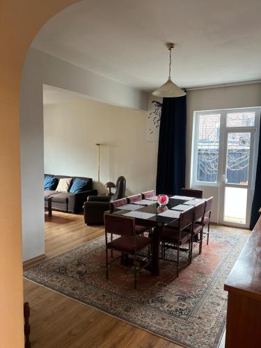Spacious artsy apartment, Sofia (Foto 10)
