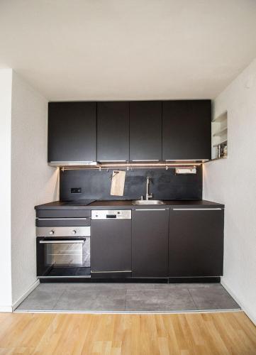 Apartment overlooking Stuttgart, Stuttgart (photo 3)