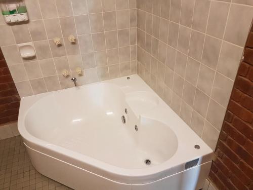 Fountain Court Motor Inn Albury - 샤워실