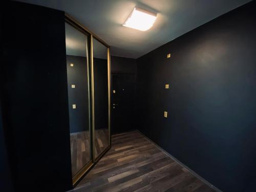 Black Apartment at Blossom Hill, Tallinn (photo 8)