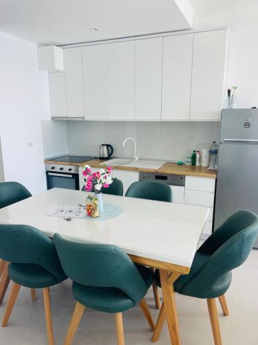 Létesítmények, OCEAN PEARL in Albania in Shengjin