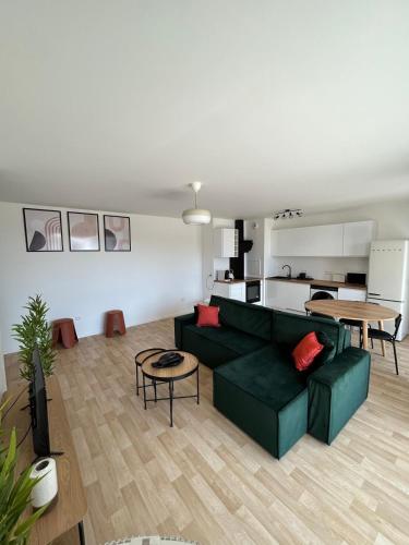 Le 75 Vaillant Spacieux 4 Chambres Paris Est - Location saisonnière - Bobigny