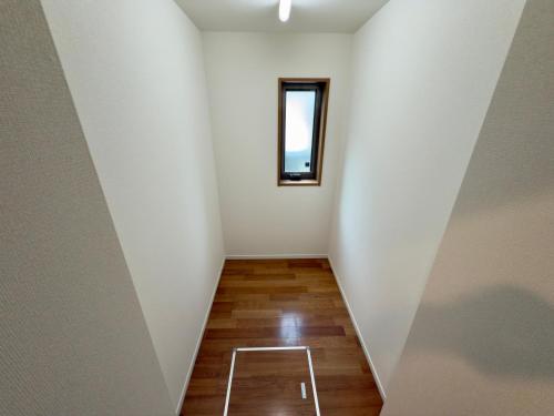 Private stay, fully equipped 45 square meter, Easy access to Disneyland & Airports