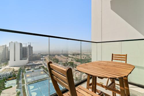 Modern Studio w/ Pool & Gym | Prime JVC Location - image 9