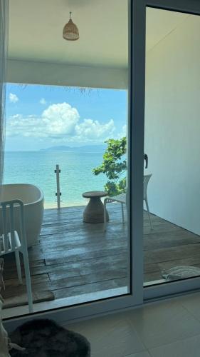Sea for Rest beach club in Si Kao