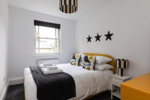 Old Farmhouse - Brand New Apartment - Free Parking - Central Bath, Bath (photo 7)