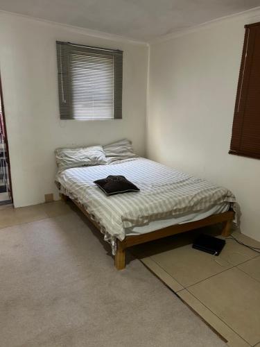 Iris Guest Room