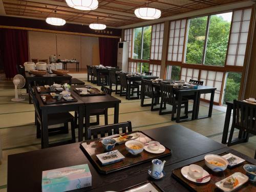 やまきや旅館 in Uonuma