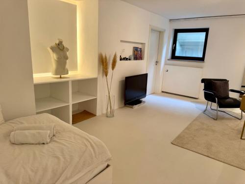 Eigene Souterrain Keller Wohnung nähe Olympiapark - von privat, Monachium (zdjęcie 8)