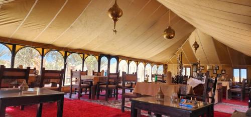 sahara oasis camp in Merzouga