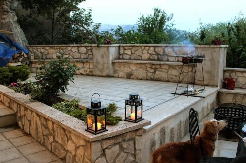 Antica casa panoramica con sauna e idromassaggio in Rocca Di Cambio