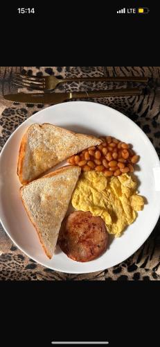 Aliments i begudes, X-Motel Voslo in Katlehong