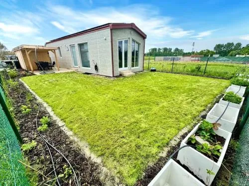 Ferienhaus am Badesee mit Garten in Rauchwart im Burgenland, Österreich