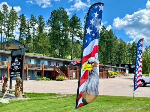 Mountain View Lodge & Cabins