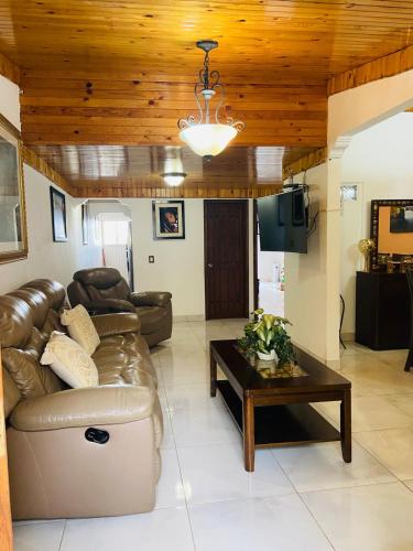 Casa Santa Fe Colonia Santa Fe Tijuana BC in La Joya (Baja California)