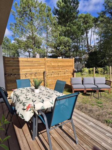 Villa 6 personnes entre nature et océan (Villa 6 personnes entre nature et ocean) in Linxe