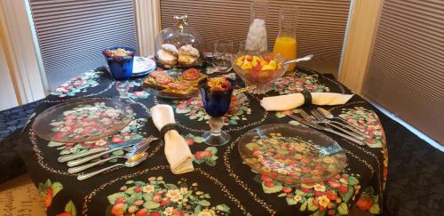 Joslyn House in هود ريفر