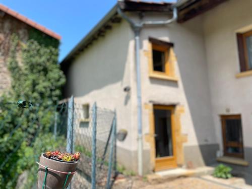 Viesnīcas āriene, Chambre à Châtillon (Chambre a Chatillon) in Chatillon (Rhone-Alpes)