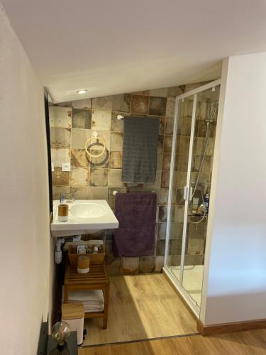Vannas istaba, Chambre à Châtillon (Chambre a Chatillon) in Chatillon (Rhone-Alpes)