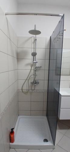 Leo apartment Shkembi Kavajes - image 2