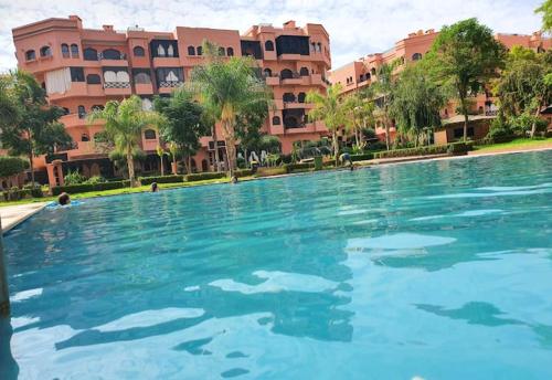 Propriété de vacances 2 chambres Village Privée Marrakech avec piscines 3