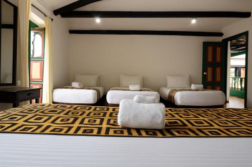 Mongui Plaza Hotel in Mongui