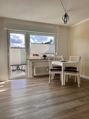 Iekārtas, Modernes Apartment Westerwaldsteig mit Balkon und Klima in Brandscheid
