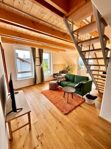 Free Living Freistadt in 弗賴施塔特