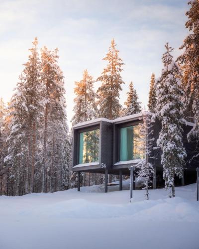 Arctic Treehouse Hotel