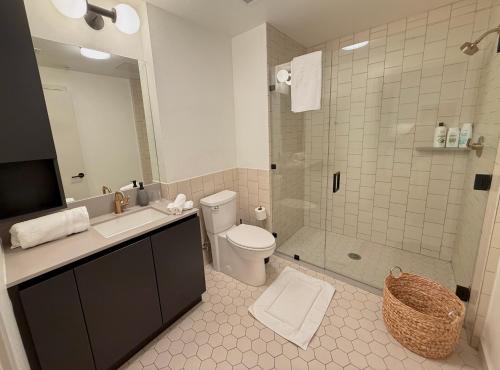 Hollywood Luxury Apartment, Pool Views I Fitness Center I Free Parking!, Los Angeles (foto 8)