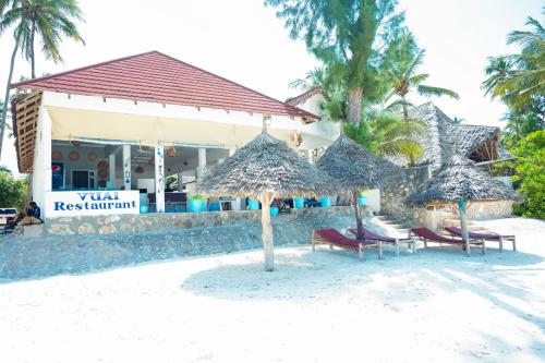 Vuai Bungalows & Restaurant – Kiwengwa Beach