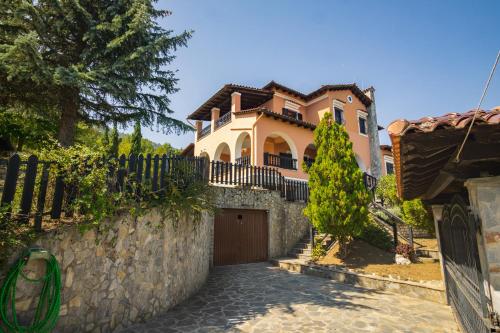 . Villa Tethys Mountain Resort