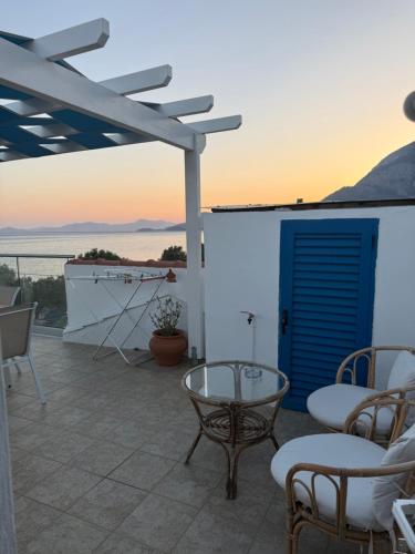 شرفة/ تراس, Jenny Apartments in Kampos Marathokampou