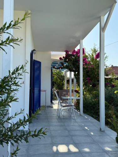 المنظر الخارجي, Jenny Apartments in Kampos Marathokampou