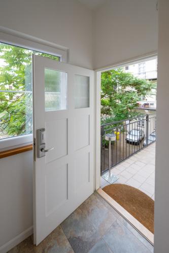 The Spot Apartment - image 2