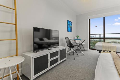 Skyline Sojourn Studio with Parking and Sea Views, Auckland (fotografie 9)