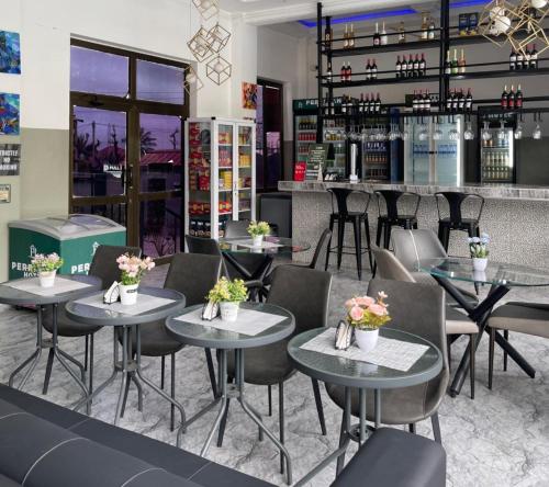 Pub/salong, Perriman Hotel in Mallam