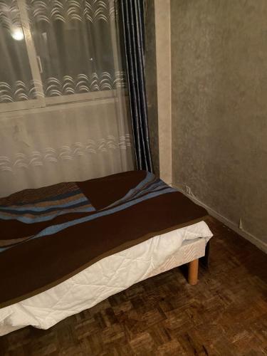Apparemment 1 chambre proche gare in Екен
