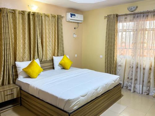 Sunsea Apartments in อะเบียวคูระ