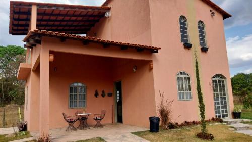 Exterior view, Chale Rosa in Jardim Esmeralda