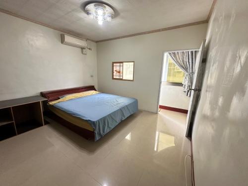 Hedong B&B in Hemei Township