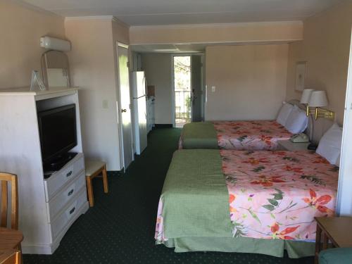 Sea Hawk Motel