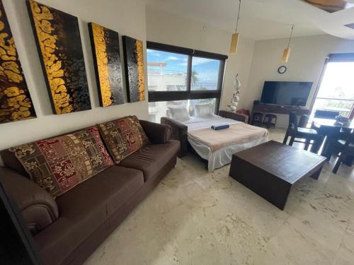 Beach Front - Ocean View 1 BR Condo with Terrace & Hughe Infinity Pool Heart of Playa del Carmen-El Faro Residental Surf 407, Playa del Carmen (zdjęcie 10)