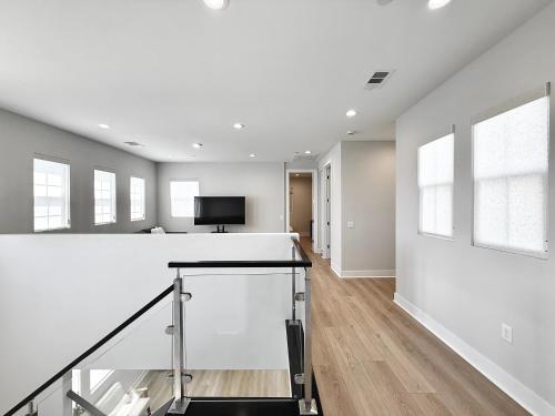 บริการและสิ่งอำนวยความสะดวก, #Marbella Lane - Spacious 4BR Modern Family Home! in พลาเซนเทีย (CA)