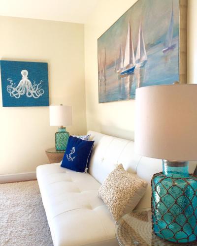 Junior Suite with Sea View 02