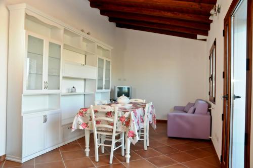 Létesítmények, Stazzu Fioritu   in Badualga