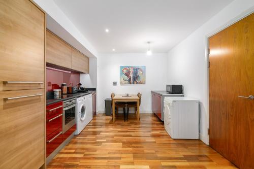 Modern 1BR Apartment near Edgbaston Cricket Ground, Birmingham (fotografie 7)
