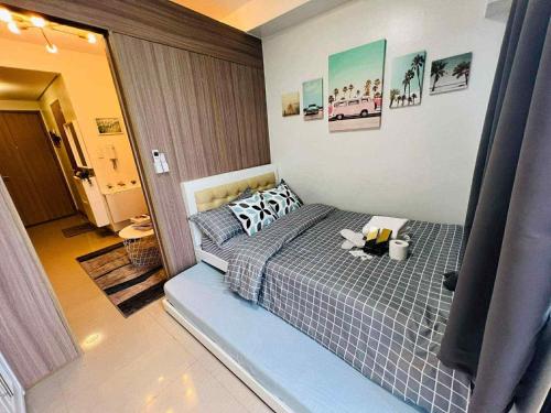 Erin's Place, Manila