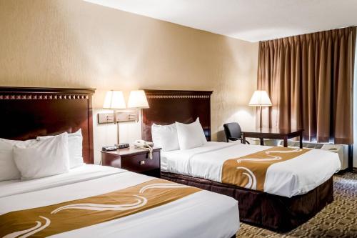 Quality Inn Moss Point - image 2